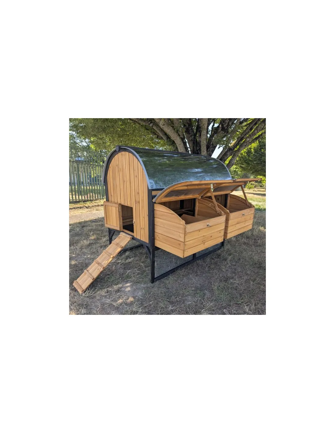 Poulailler Guyancourt XL 8 à 12 poules Toiture Isolée avec Pondoirs Poulailler Sur Pilotis